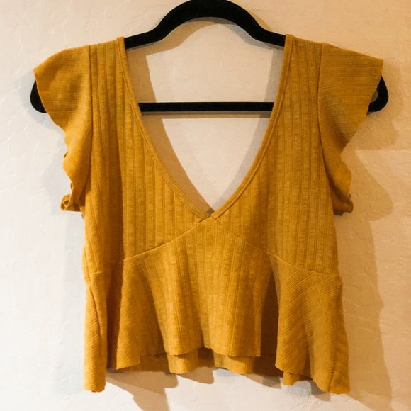 Zaful Tops - Yellow Crop Top